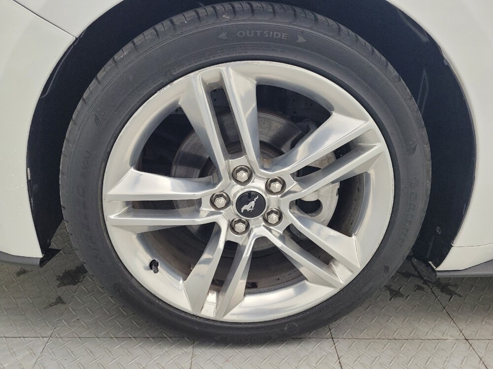 2019 Ford Mustang in Conway, SC 29526 - 18097735 31