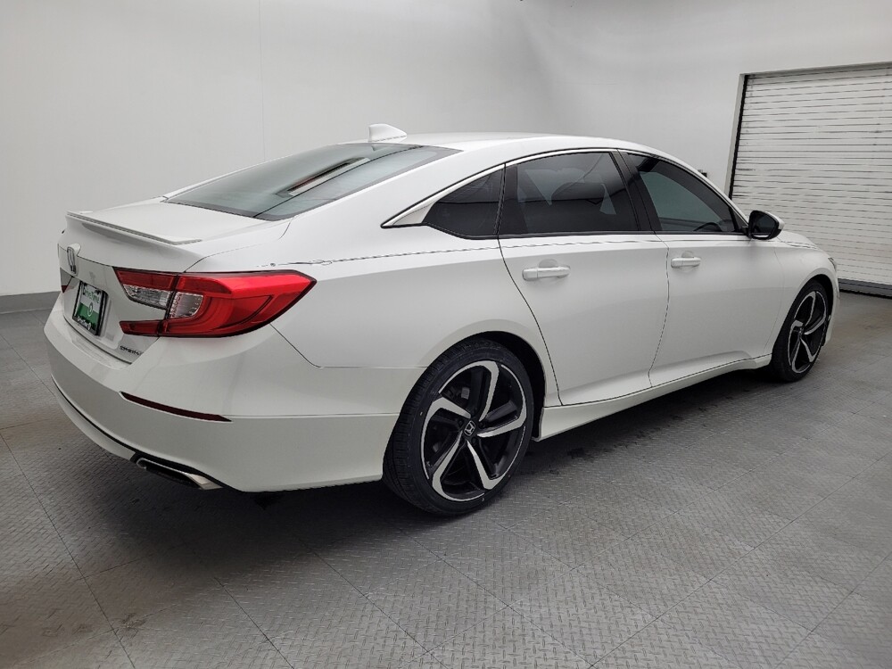 2018 Honda Accord in Raleigh, NC 27604 - 18097736 10