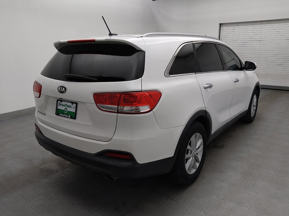 2018 Kia Sorento in Greenville, NC 27834 - 18097740 9