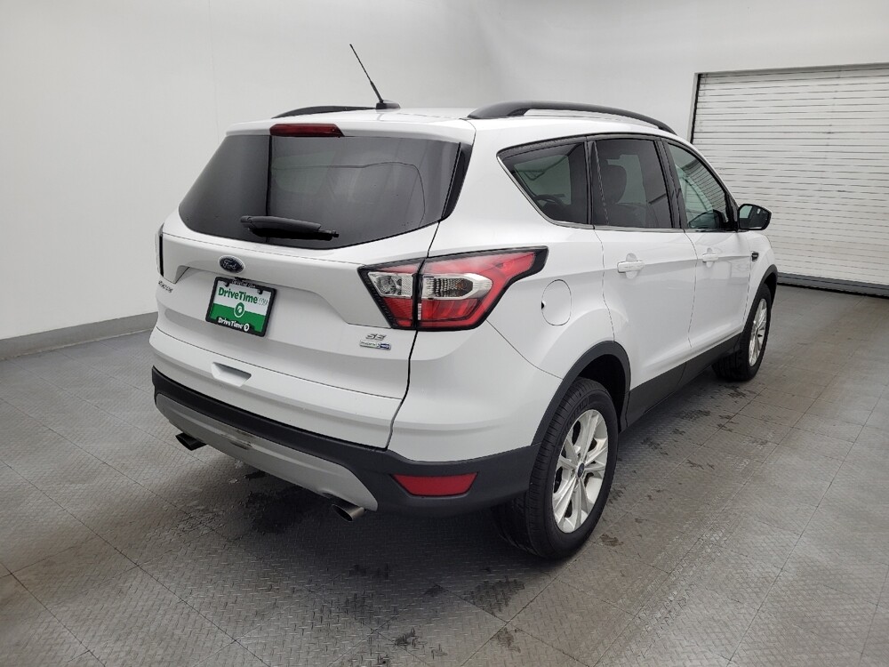 2018 Ford Escape in Wilmington, NC 28405 - 18097746 9