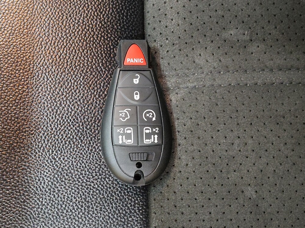 2019 Dodge Grand Caravan in Columbia, SC 29210 - 18097747 32