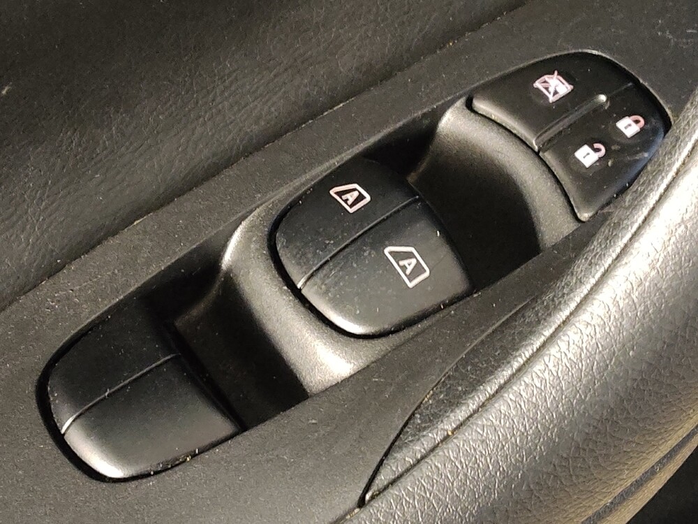 2017 Nissan Altima in Greenville, NC 27834 - 18097753 27