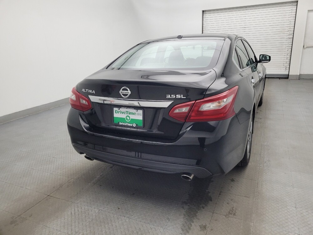 2018 Nissan Altima in Columbia, SC 29210 - 18097756 7
