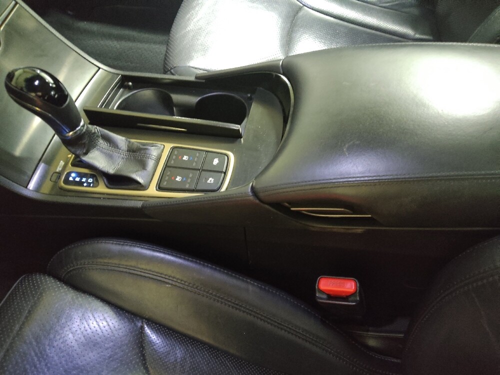 2013 Hyundai Azera in Greensboro, NC 27407 - 18097758 26