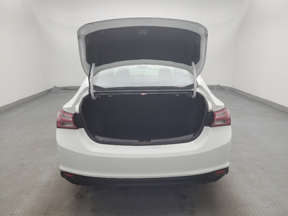 2021 Chevrolet Malibu in Raleigh, NC 27604 - 18097759 29