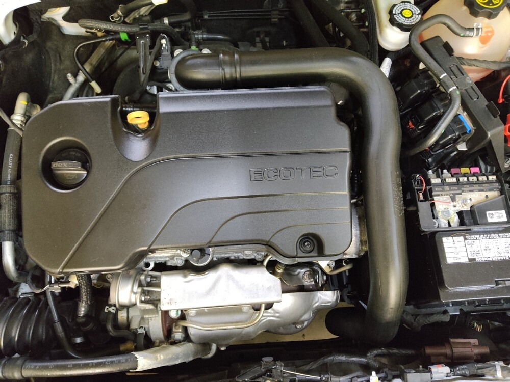 2021 Chevrolet Malibu in Raleigh, NC 27604 - 18097759 30