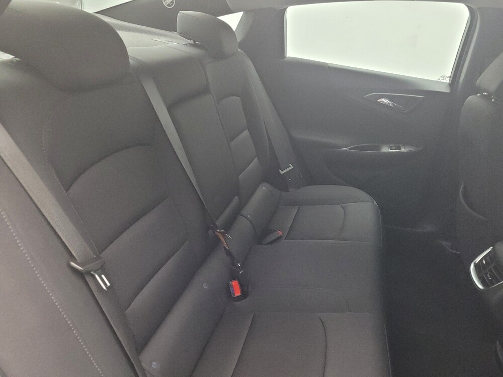 2021 Chevrolet Malibu in Raleigh, NC 27604 - 18097759 19