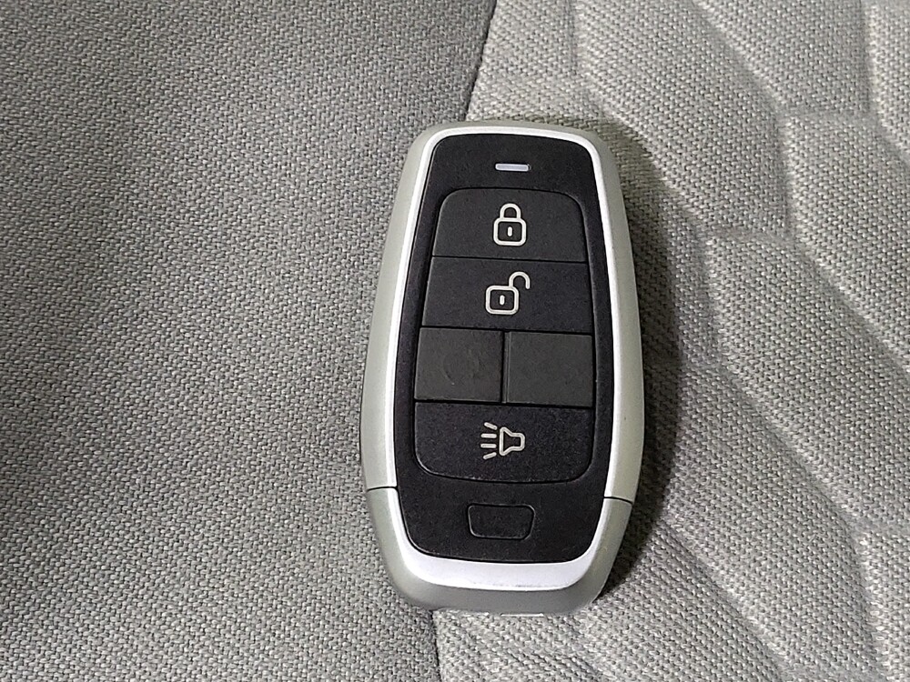 2021 Chevrolet Equinox in Columbia, SC 29210 - 18097762 32