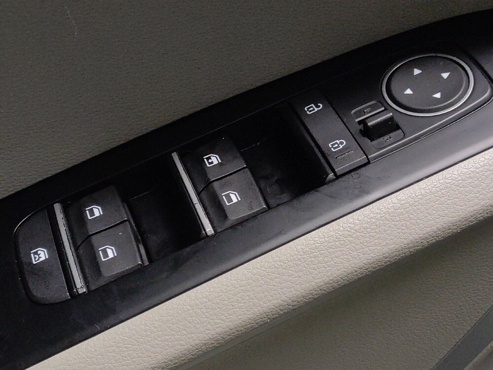 2020 Kia Soul in Fayetteville, NC 28304 - 18097765 27