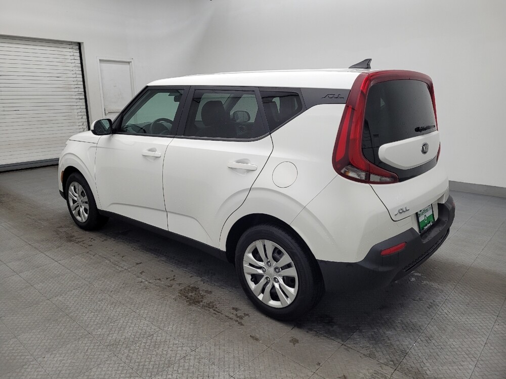 2020 Kia Soul in Fayetteville, NC 28304 - 18097765 3