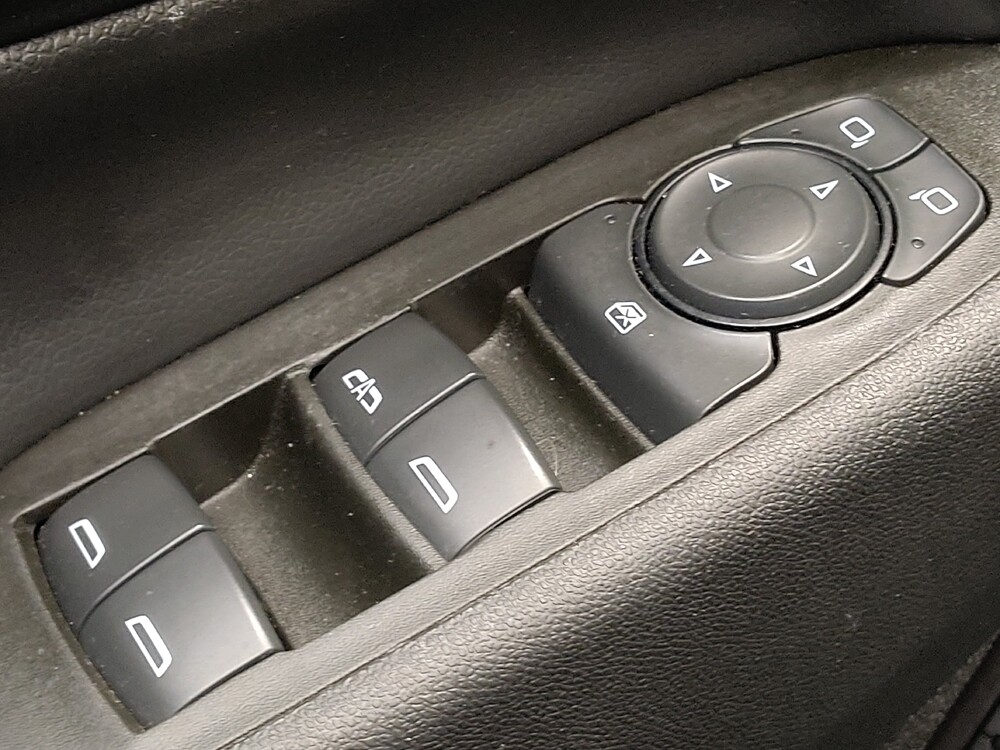 2020 Chevrolet Equinox in Fayetteville, NC 28304 - 18097767 27