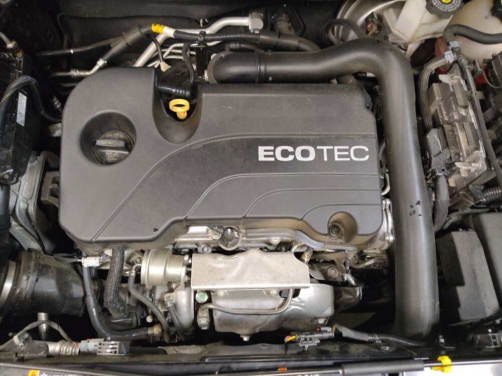 2020 Chevrolet Equinox in Fayetteville, NC 28304 - 18097767 30