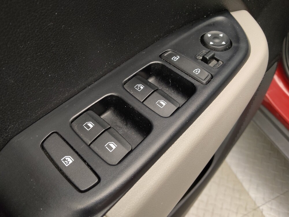 2020 Hyundai Venue in Lakewood, CO 80215 - 18097768 27