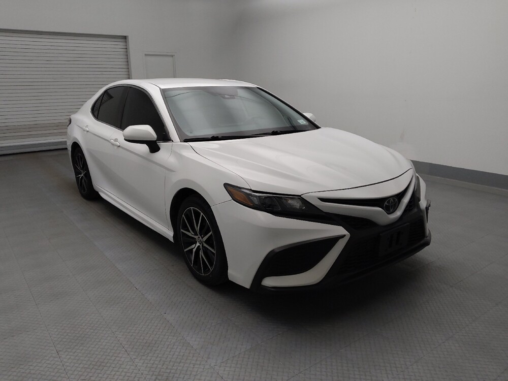 2021 Toyota Camry in Lakewood, CO 80215 - 18097772 13
