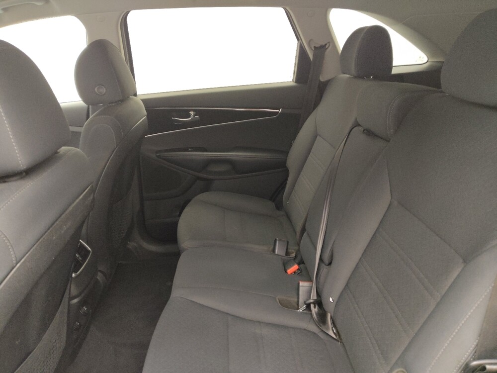 2020 Kia Sorento in Lakewood, CO 80215 - 18097773 18