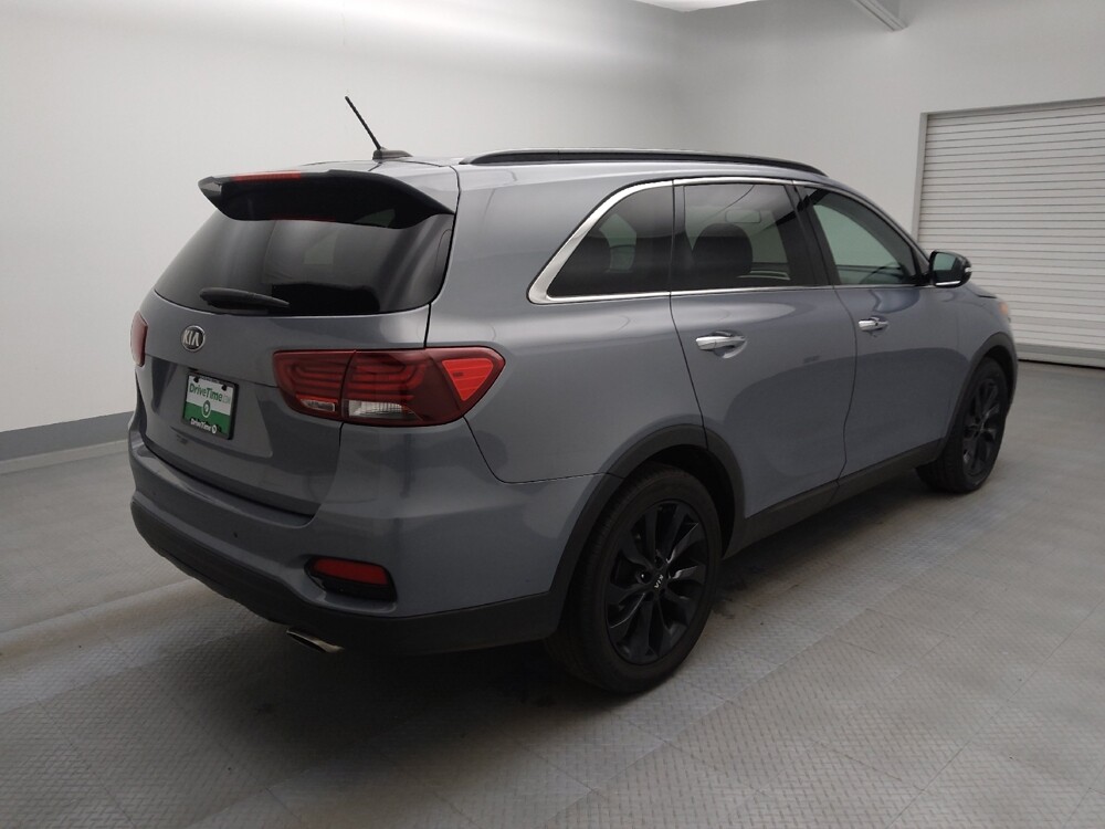 2020 Kia Sorento in Lakewood, CO 80215 - 18097773 9