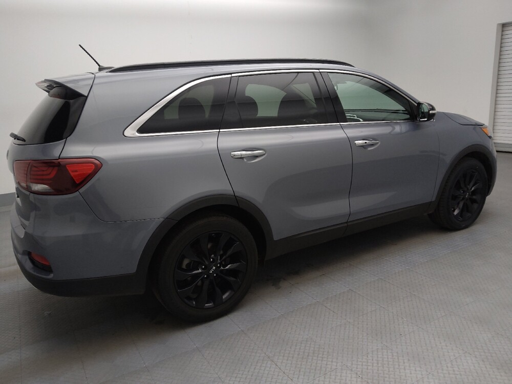 2020 Kia Sorento in Lakewood, CO 80215 - 18097773 10