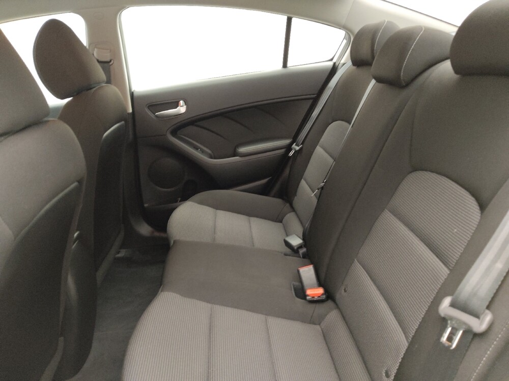 2017 Kia Forte in Lakewood, CO 80215 - 18097776 18