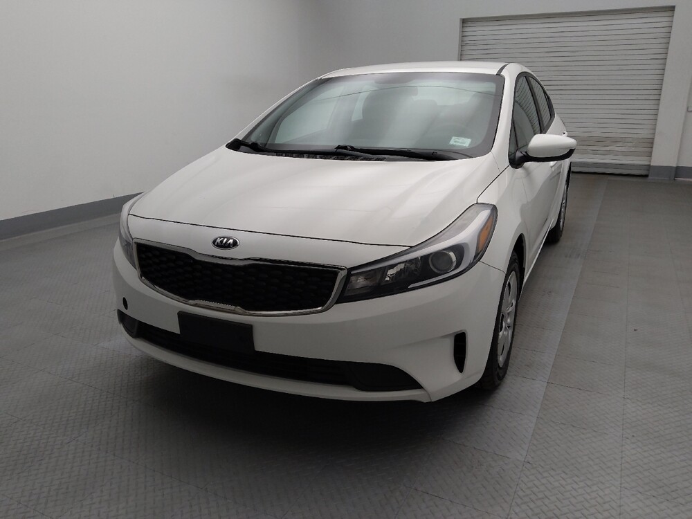 2017 Kia Forte in Lakewood, CO 80215 - 18097776 15