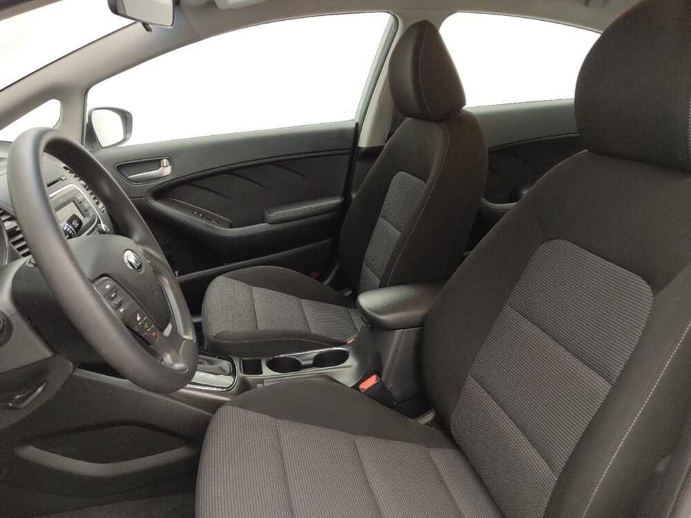 2017 Kia Forte in Lakewood, CO 80215 - 18097776 17