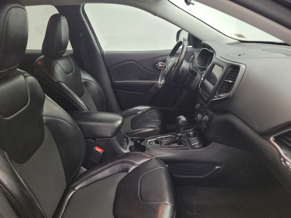 2019 Jeep Cherokee in Antioch, TN 37013 - 18097785 21