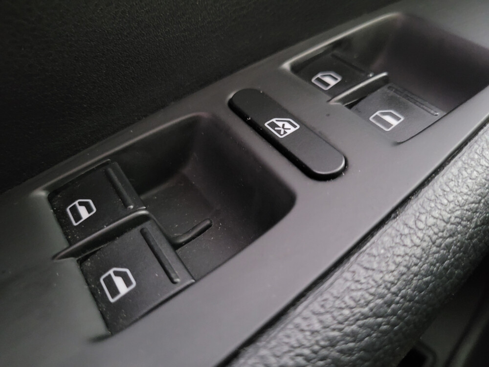 2017 Volkswagen Jetta in San Antonio, TX 78238 - 18097787 27