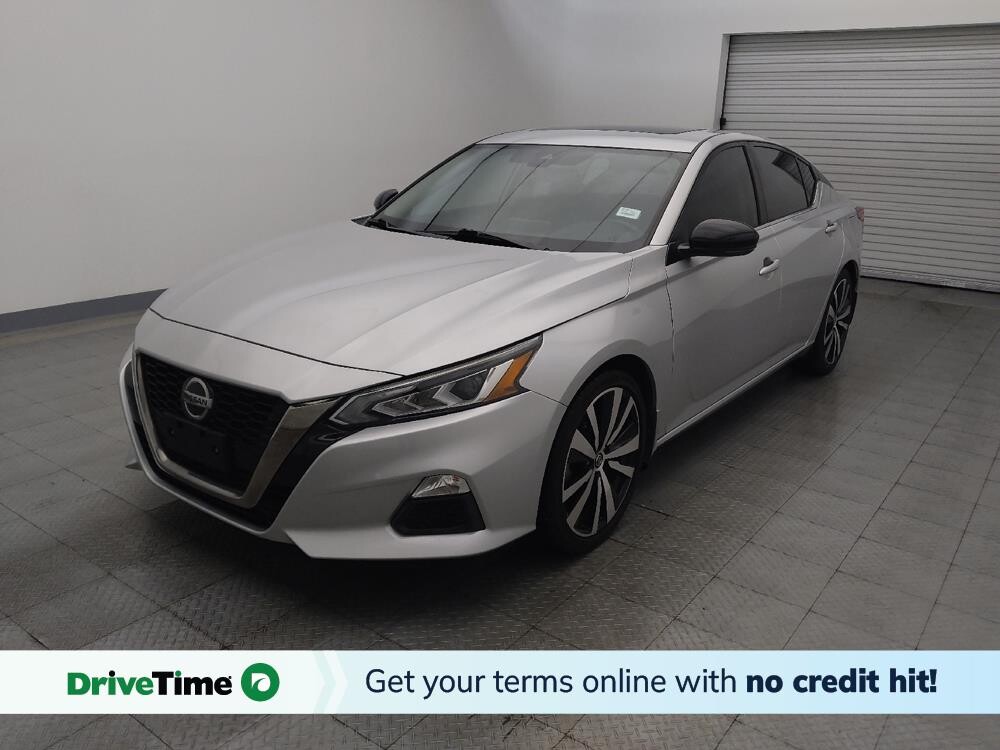 2020 Nissan Altima in Houston, TX 77074 - 18097790