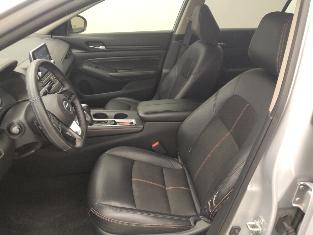 2020 Nissan Altima in Houston, TX 77074 - 18097790 17