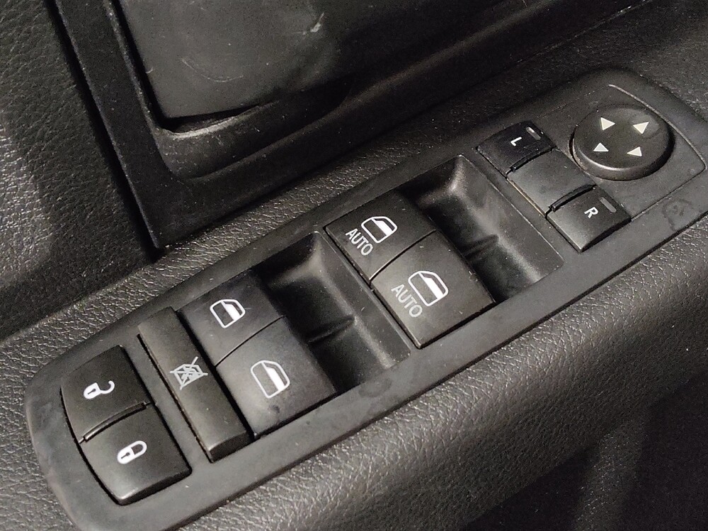 2017 RAM 1500 in Houston, TX 77034 - 18097791 27