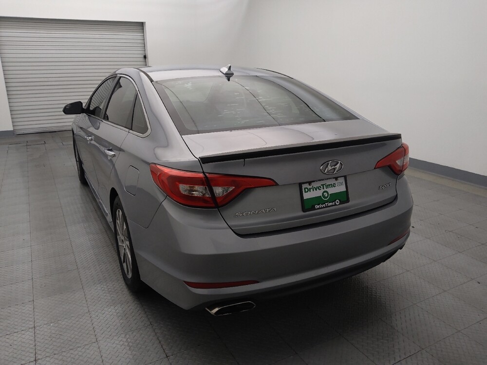 2016 Hyundai Sonata in Houston, TX 77074 - 18097792 6