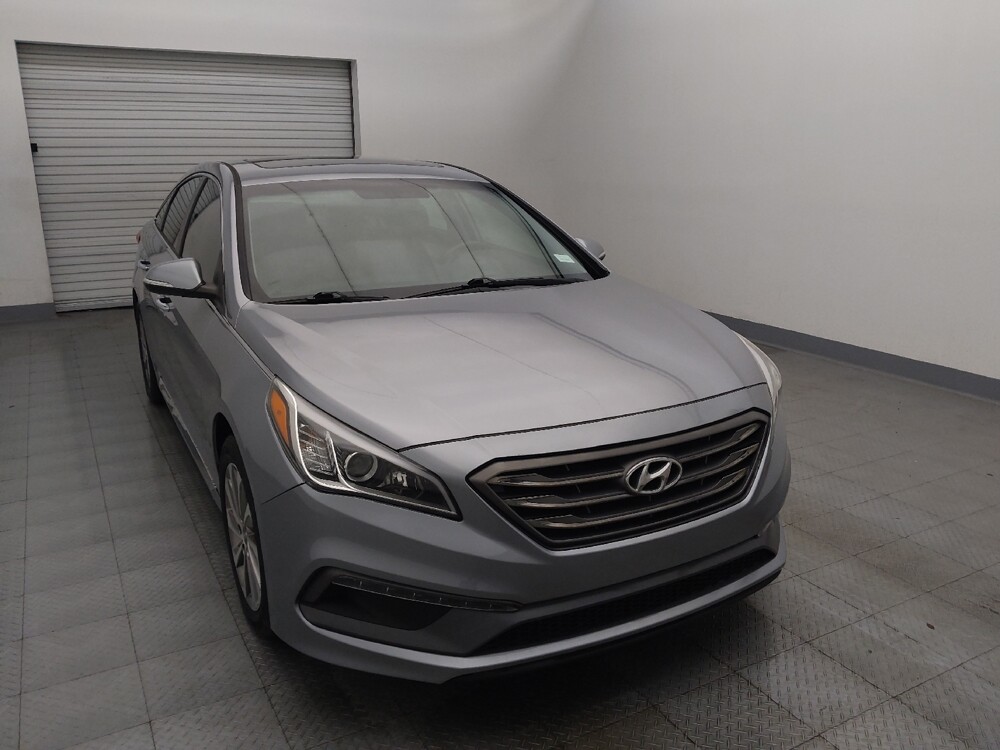 2016 Hyundai Sonata in Houston, TX 77074 - 18097792 14
