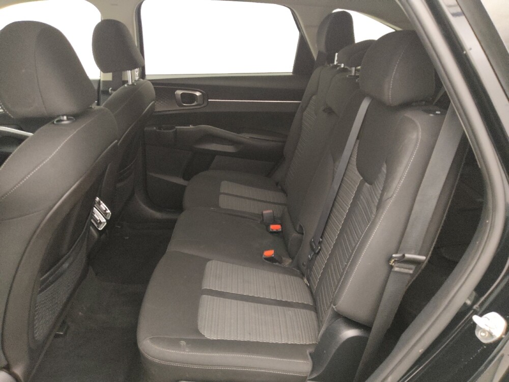 2022 Kia Sorento in Houston, TX 77060 - 18097795 18