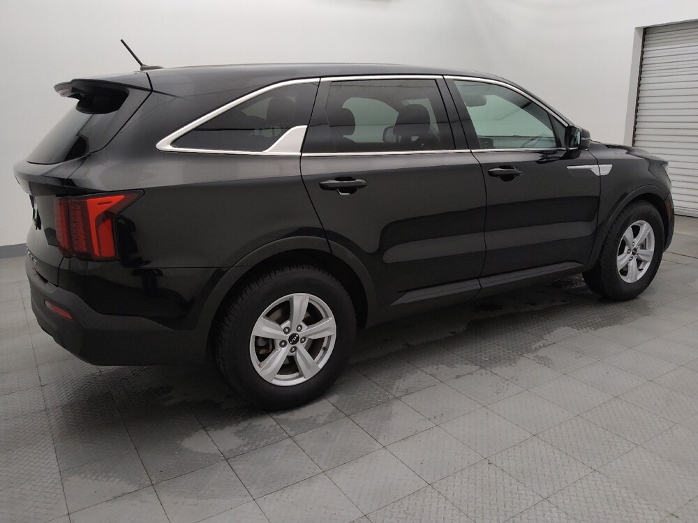 2022 Kia Sorento in Houston, TX 77060 - 18097795 10