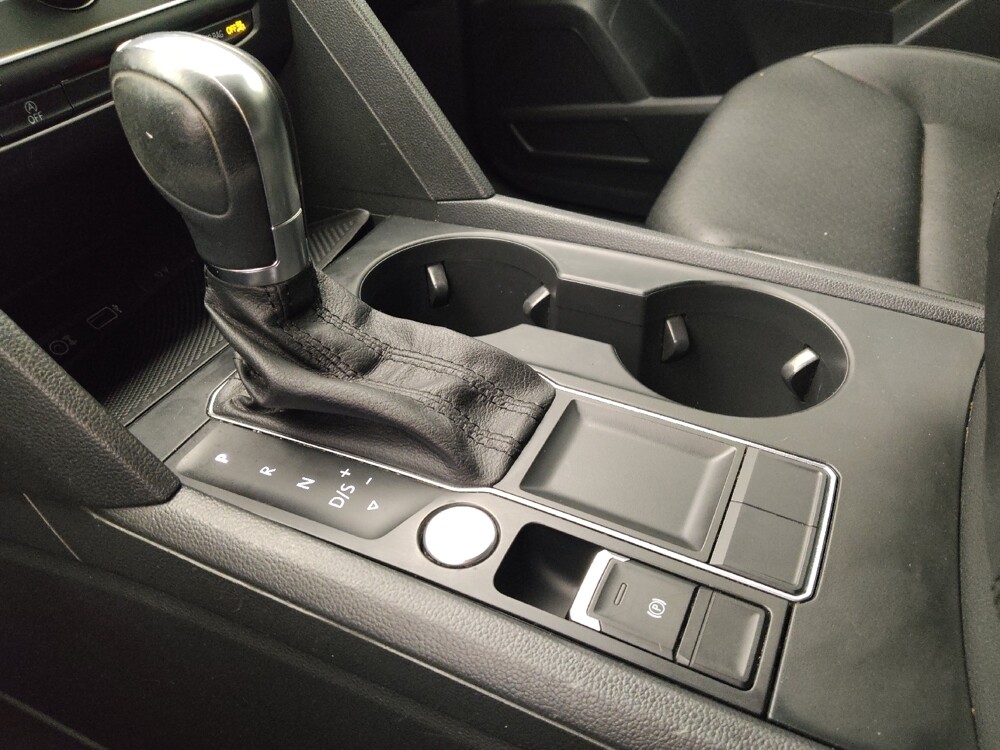 2019 Volkswagen Atlas in Houston, TX 77034 - 18097798 26