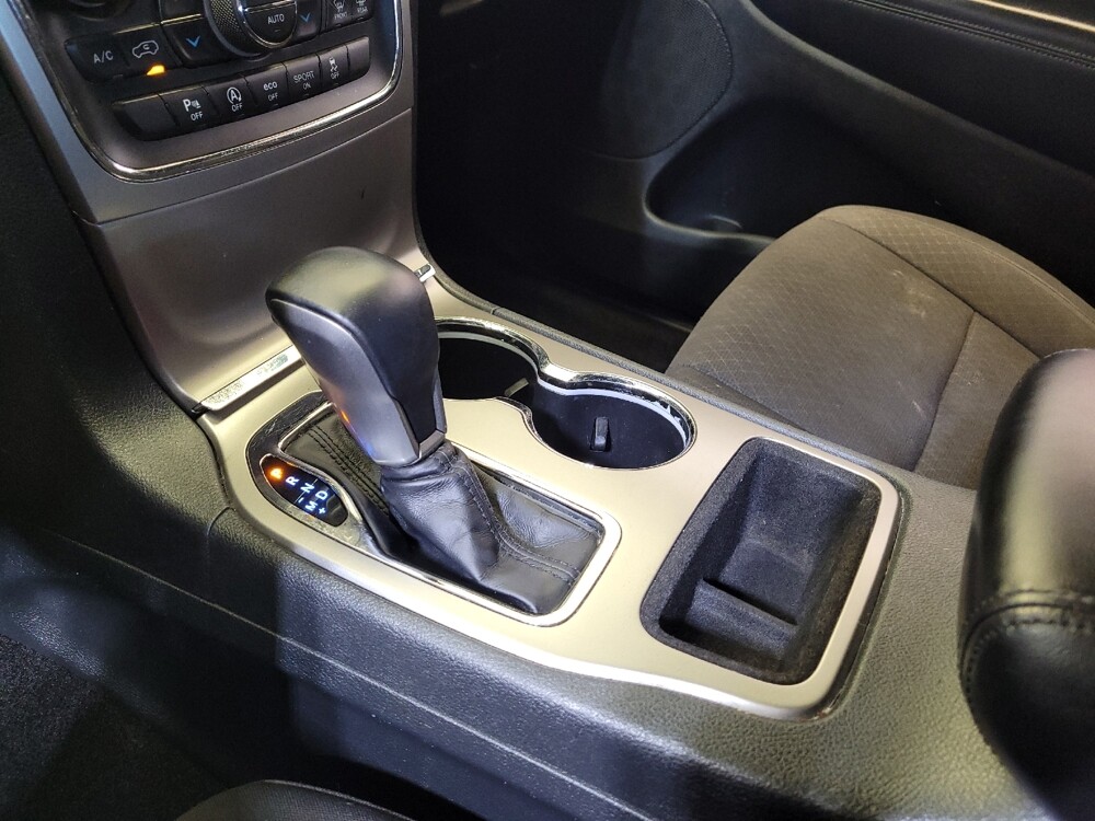 2018 Jeep Grand Cherokee in Fairfield, OH 45014 - 18097812 26