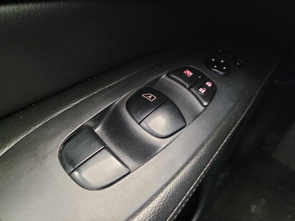 2019 Nissan Pathfinder in Louisville, KY 40258 - 18097813 27