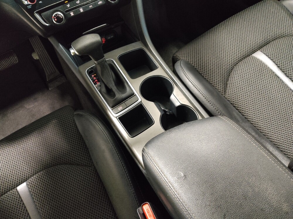 2020 Kia Optima in Columbus, OH 43228 - 18097816 26