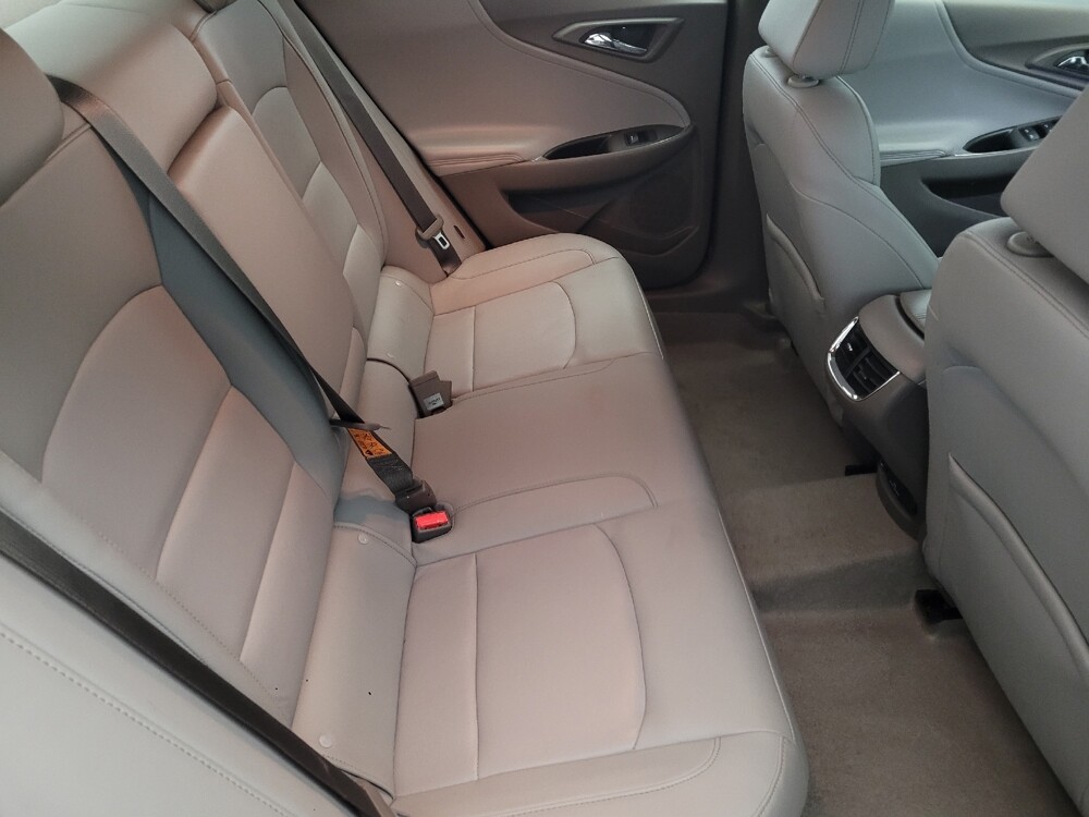 2017 Chevrolet Malibu in Glen Burnie, MD 21061 - 18097826 19