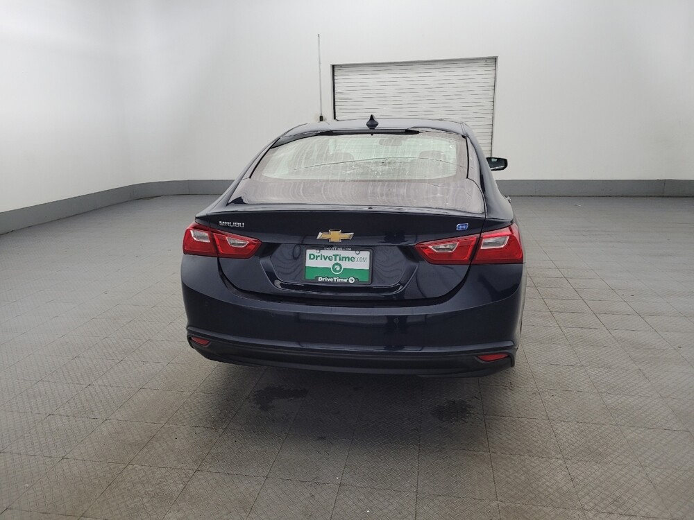 2017 Chevrolet Malibu in Glen Burnie, MD 21061 - 18097826 7