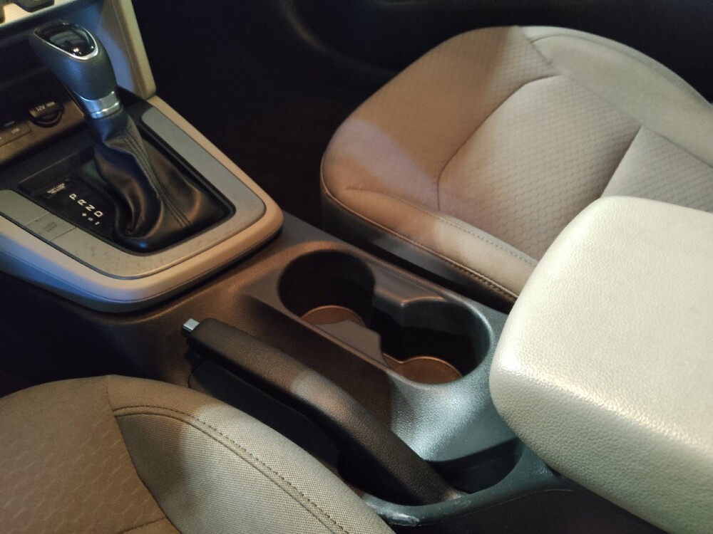 2020 Hyundai Elantra in Conway, SC 29526 - 18097842 26