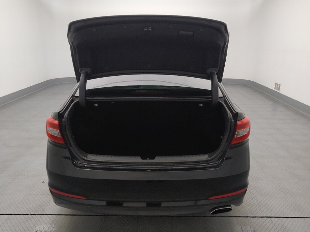 2015 Hyundai Sonata in Topeka, KS 66611 - 18097843 29