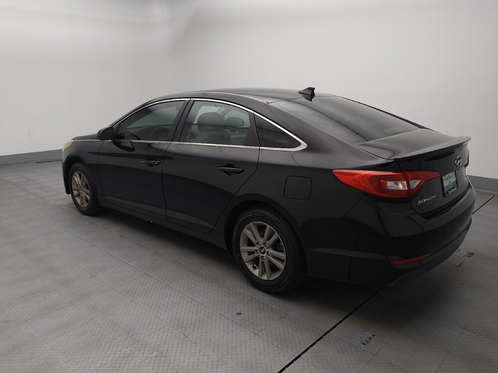 2015 Hyundai Sonata in Topeka, KS 66611 - 18097843 3