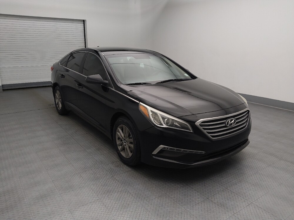 2015 Hyundai Sonata in Topeka, KS 66611 - 18097843 13