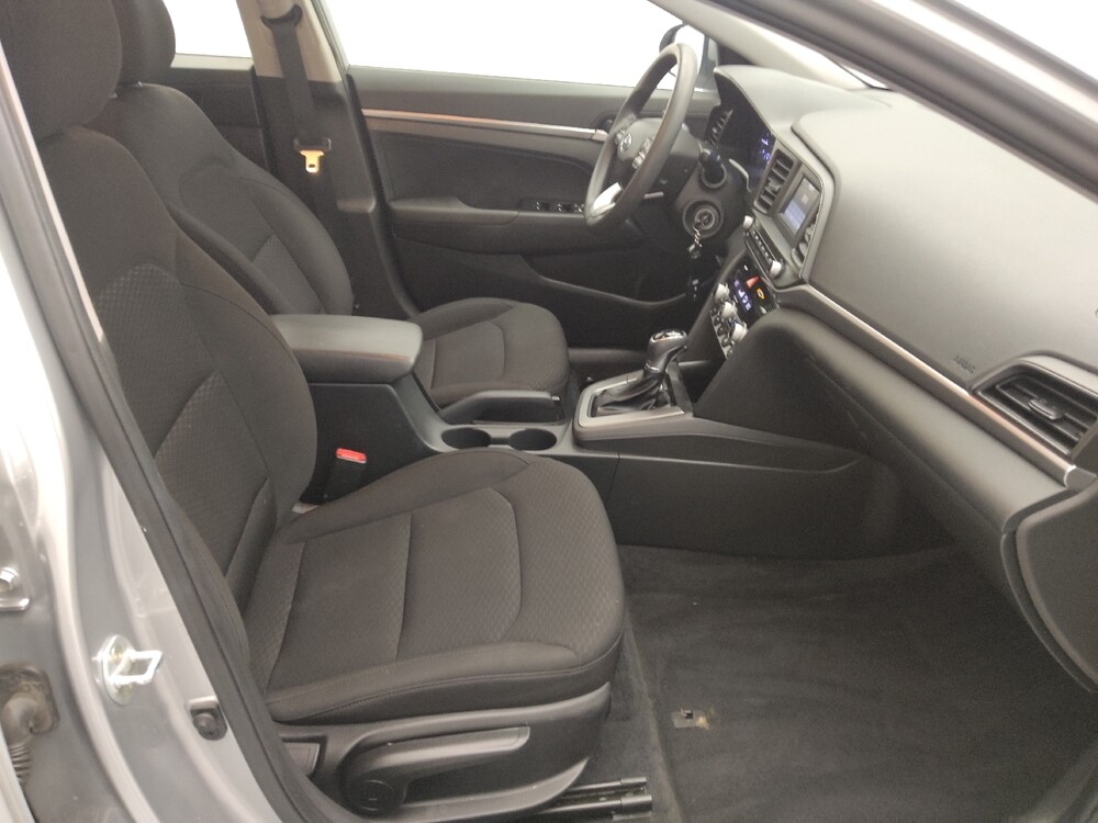 2020 Hyundai Elantra in St. Louis, MO 63136 - 18097845 21