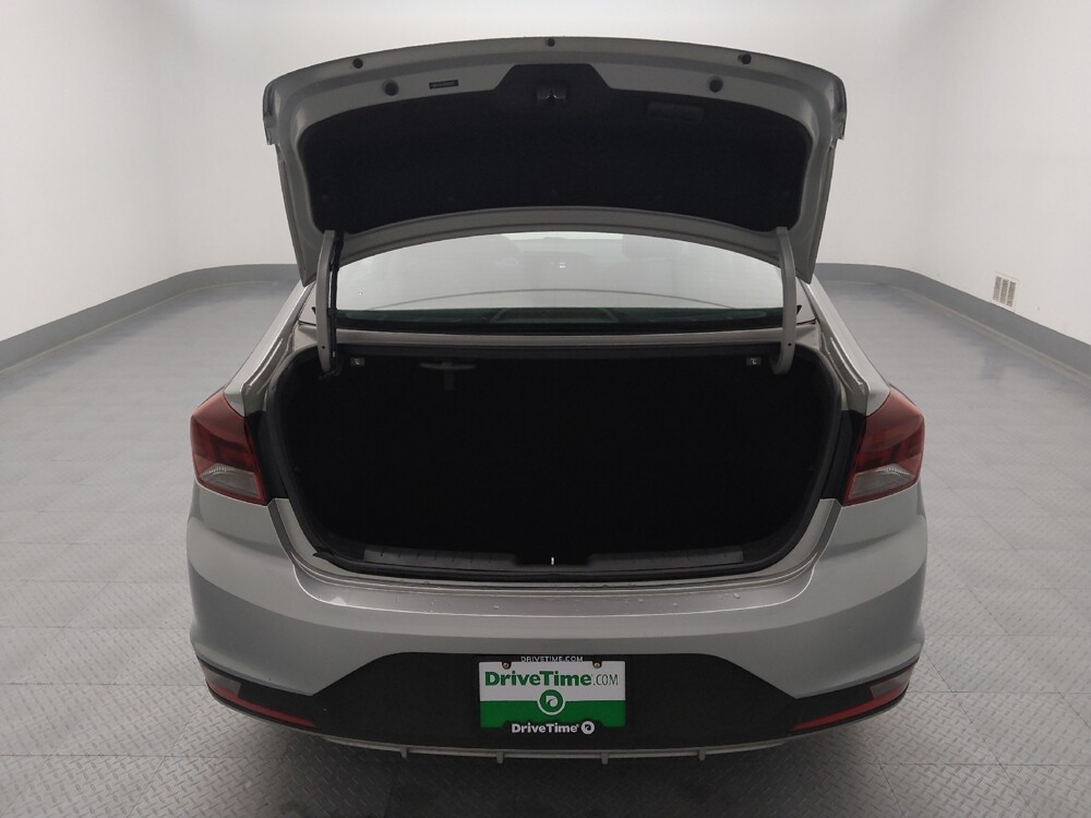 2020 Hyundai Elantra in St. Louis, MO 63136 - 18097845 29