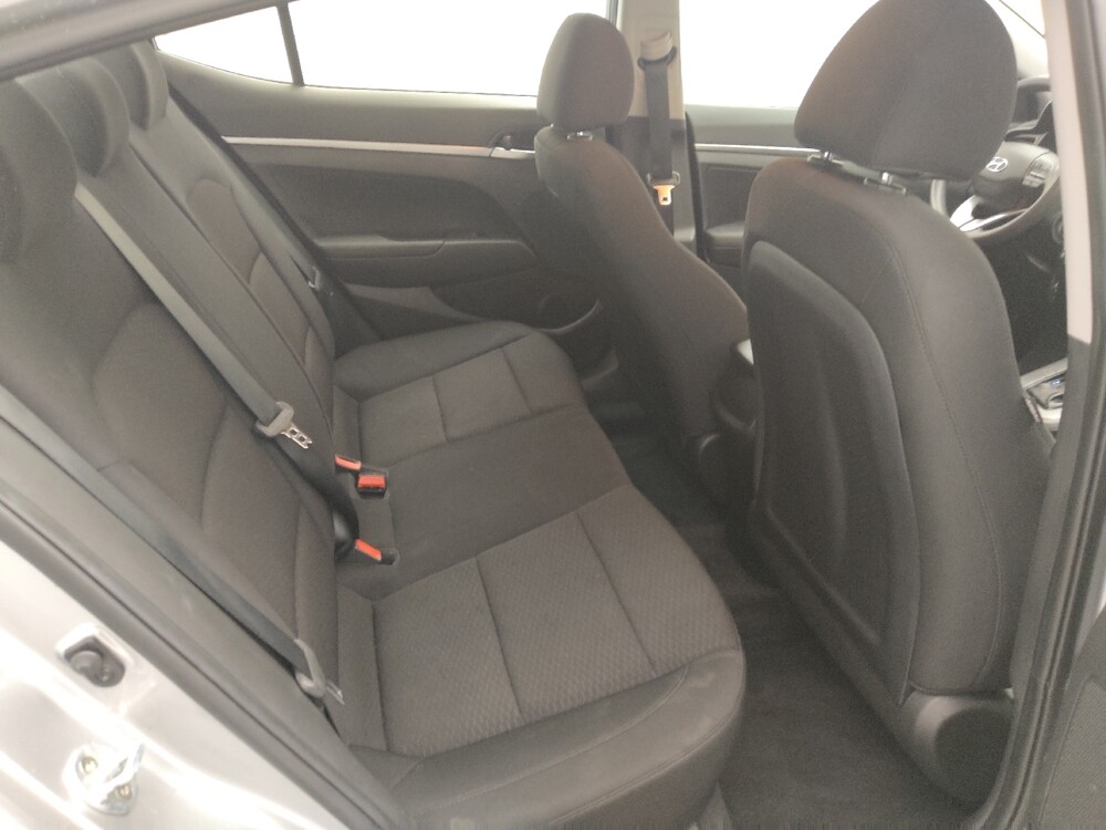 2020 Hyundai Elantra in St. Louis, MO 63136 - 18097845 19