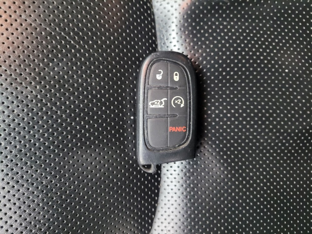 2021 Jeep Cherokee in Taylor, MI 48180 - 18097850 32