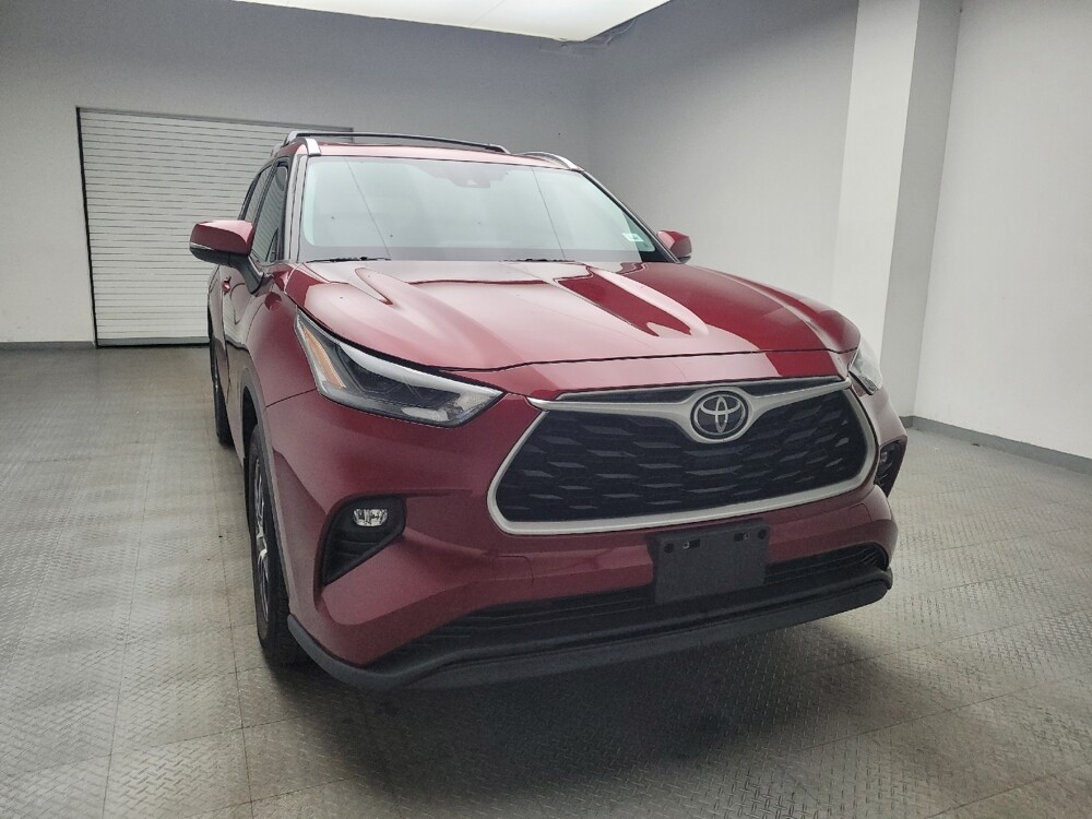 2021 Toyota Highlander in Taylor, MI 48180 - 18097851 14