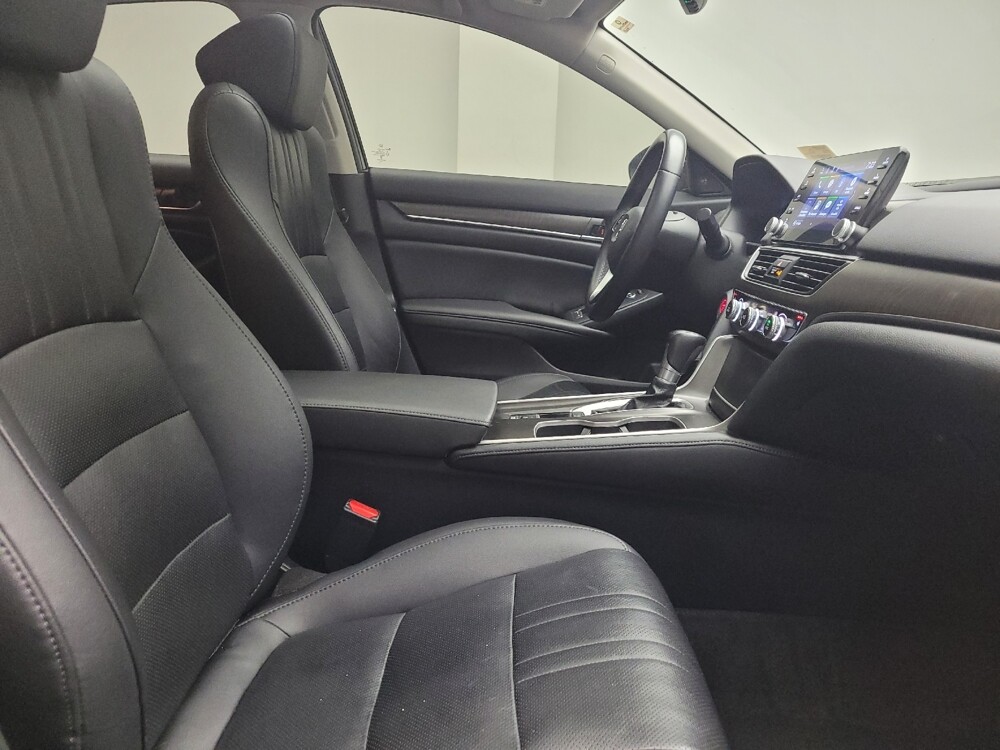 2019 Honda Accord in St. Louis, MO 63125 - 18097854 21