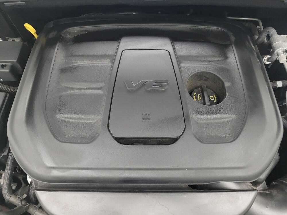 2019 Jeep Grand Cherokee in Taylor, MI 48180 - 18097856 30